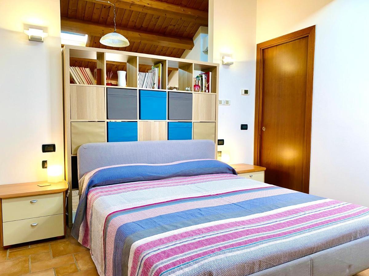 Suite - Alessandra Holiday House Пйове-ді-Сакко Екстер'єр фото